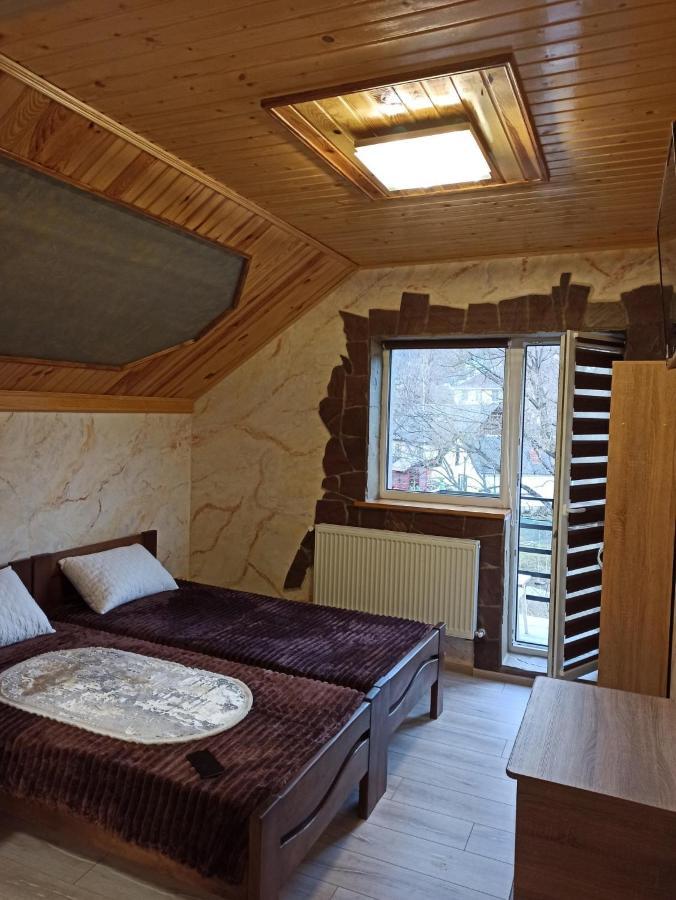 Margo Hotel Jaremtsje Buitenkant foto